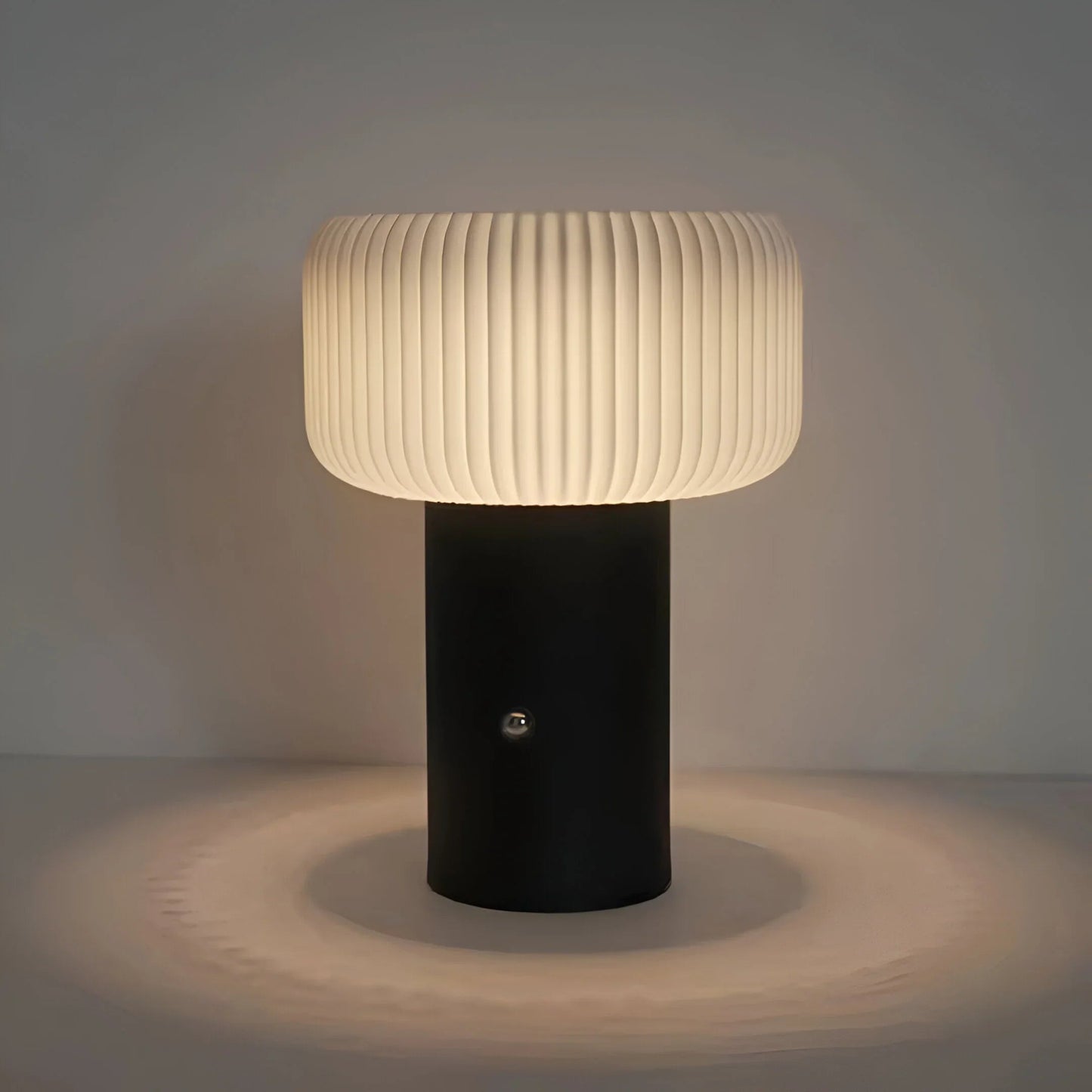 GlowCap – Lampa stołowa sterowana dotykowo Mushroom 1