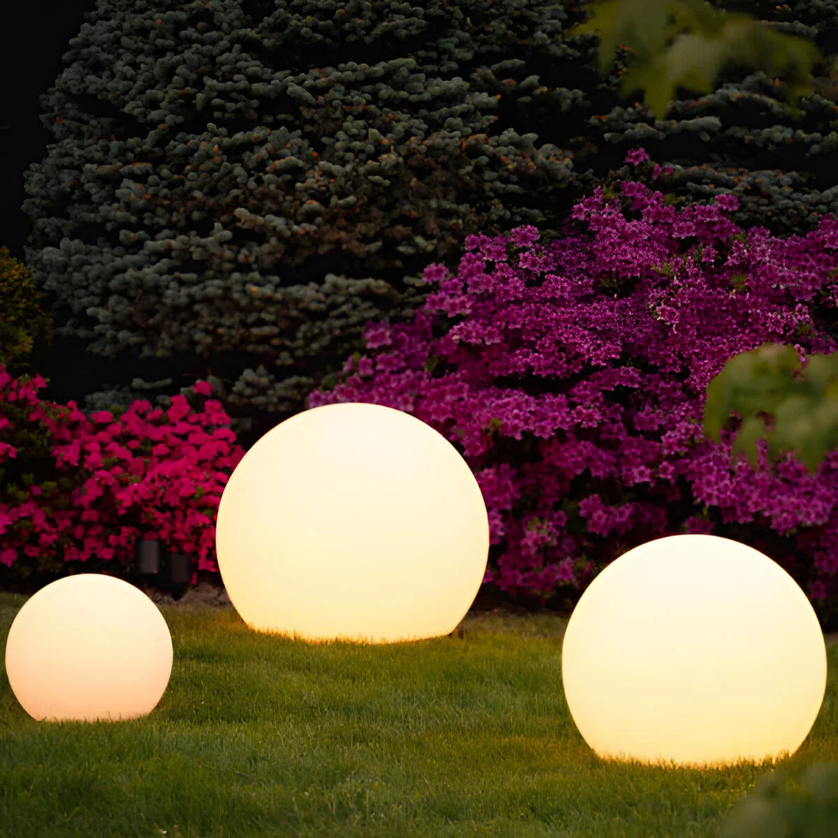 LumiGlobe – Odporna na warunki atmosferyczne lampa ogrodowa 3