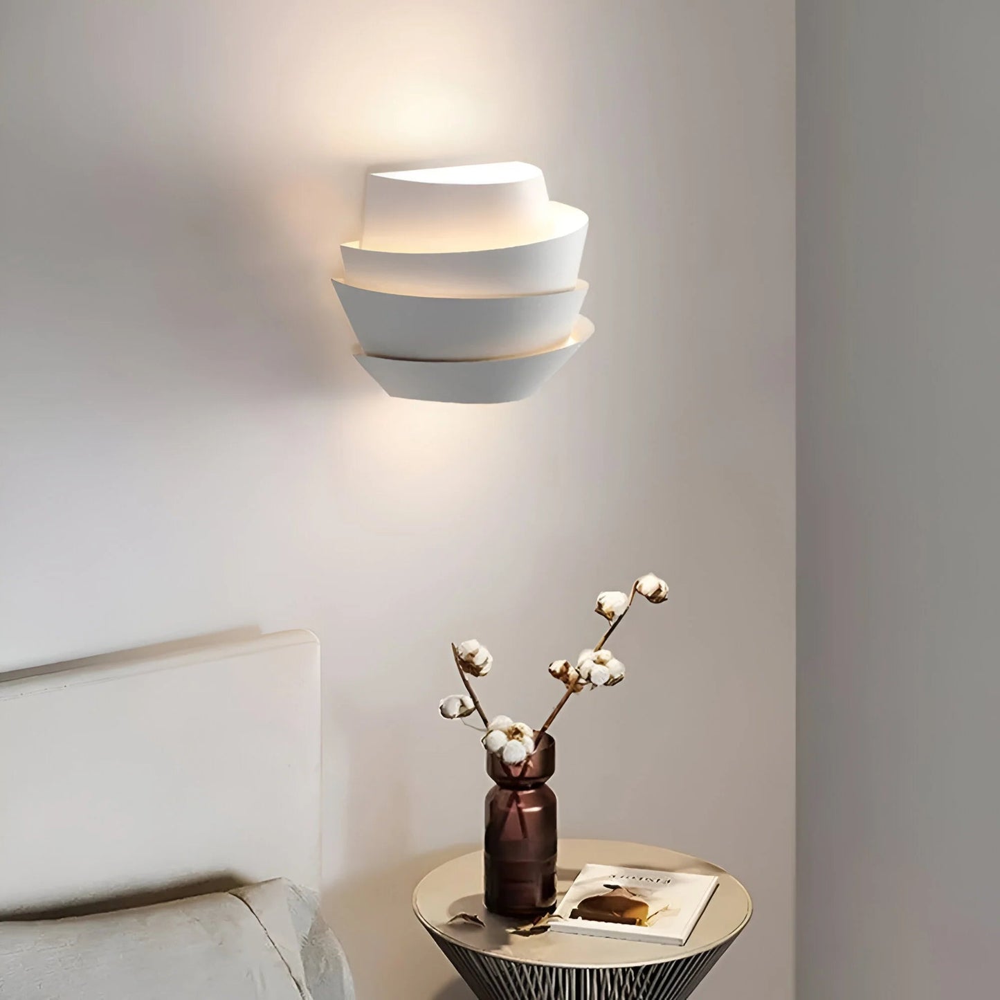SolaraGlow – kinkiet inspirowany stylem francuskim 6