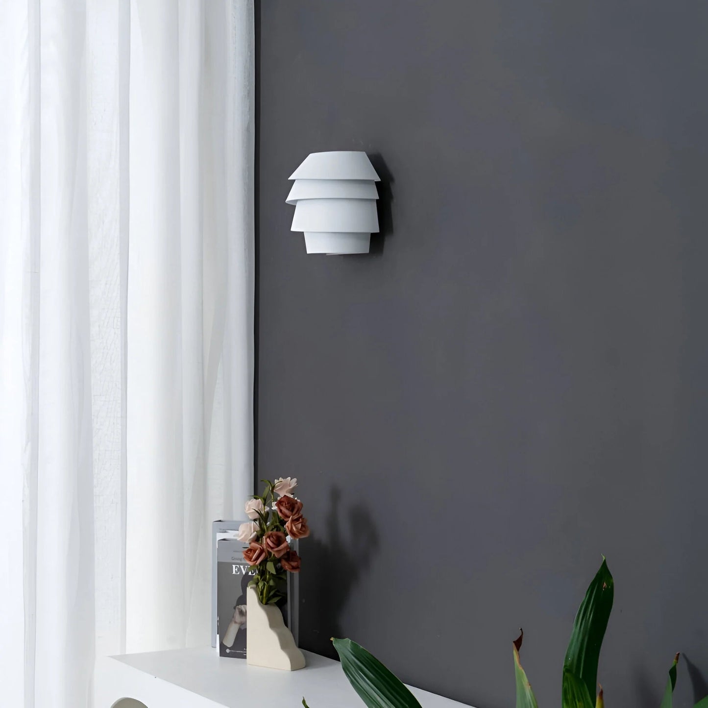 SolaraGlow – kinkiet inspirowany stylem francuskim 8