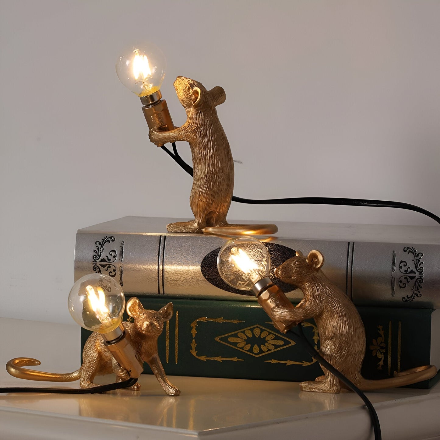 WhiskerGlow – Lampa stołowa LED w kształcie myszy 6