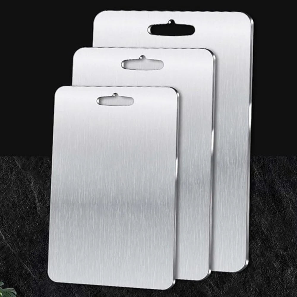 SteelPure – Tytanowa deska do krojenia premium