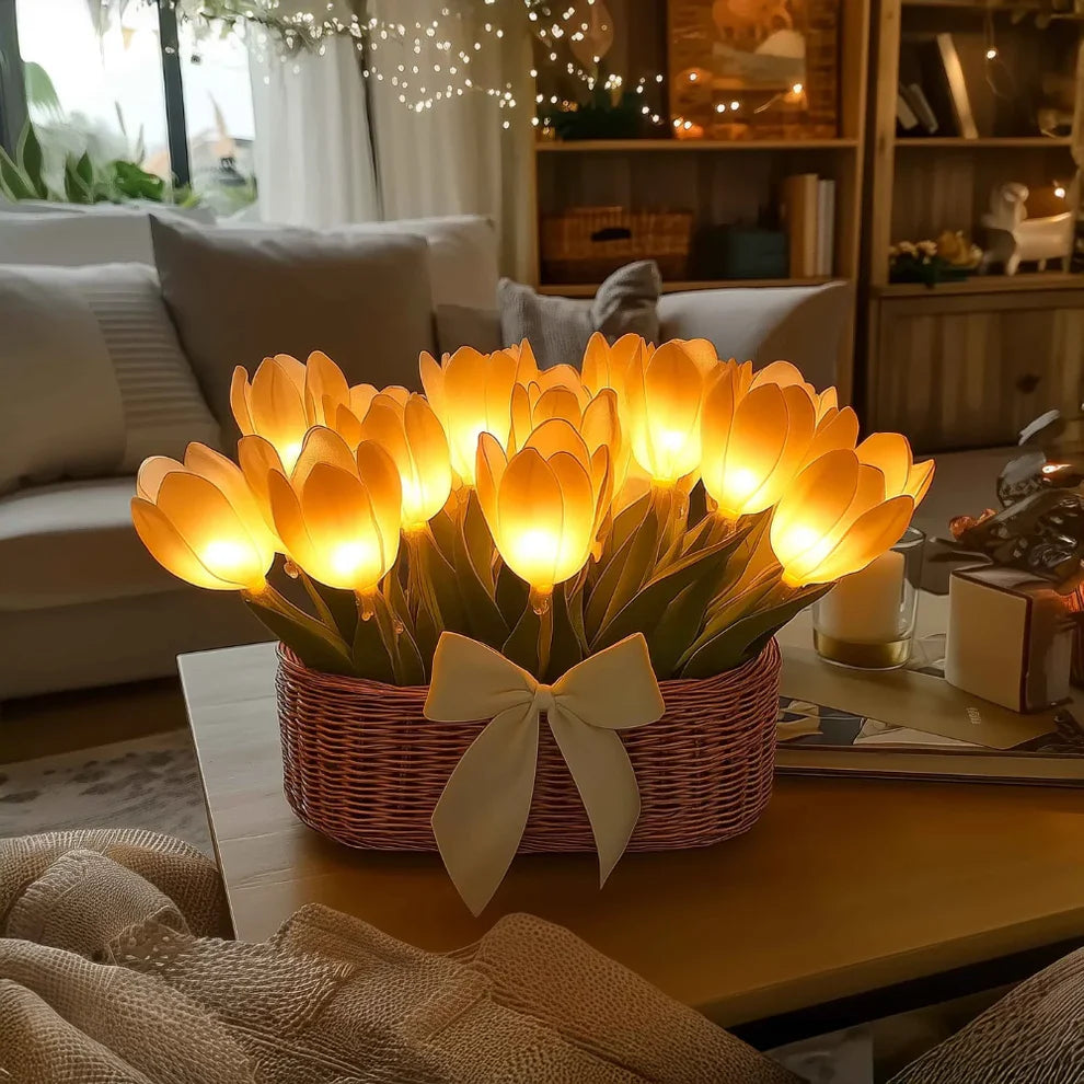 Amora – Kosz Skarbów z Tulipanami i Lampkami