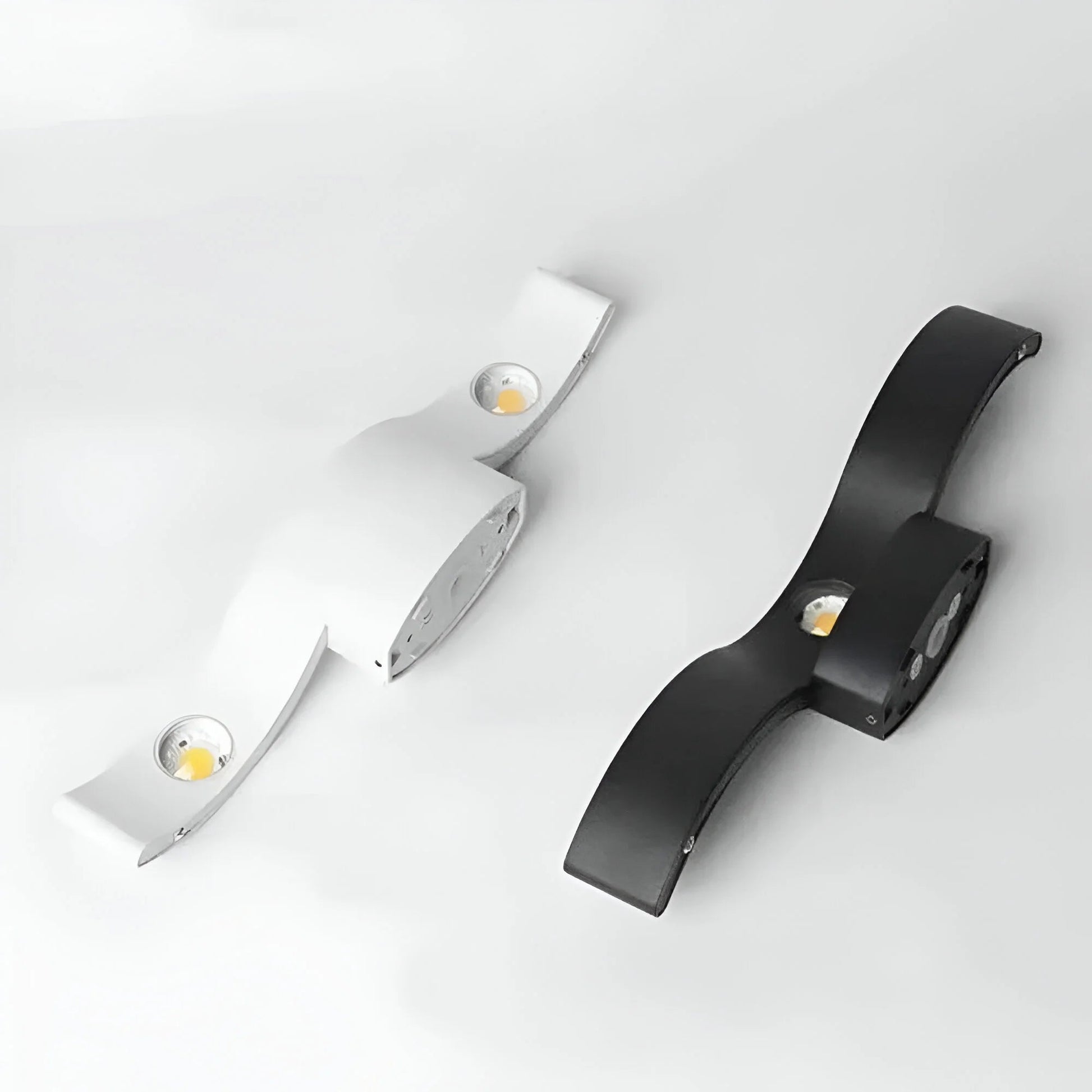 BrightGlow – wodoodporna lampa ścienna Nordic 4