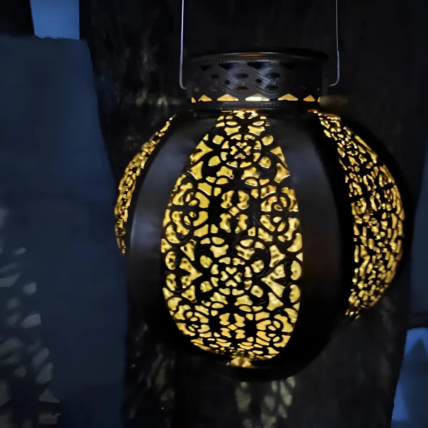 GlowMist – wisząca lampa stołowa zasilana energią słoneczną 4