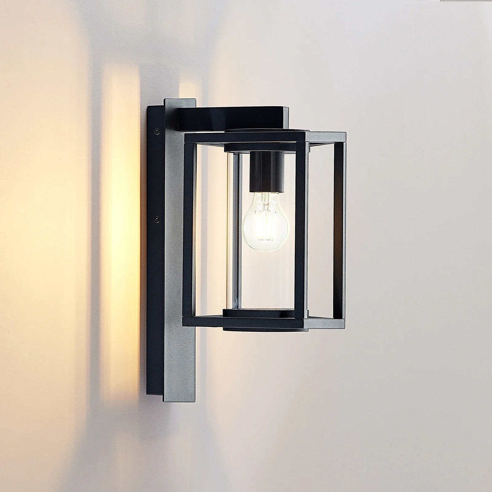LumeGuard – lampa ogrodowa zewnętrzna z dyfuzorem szklanym 1