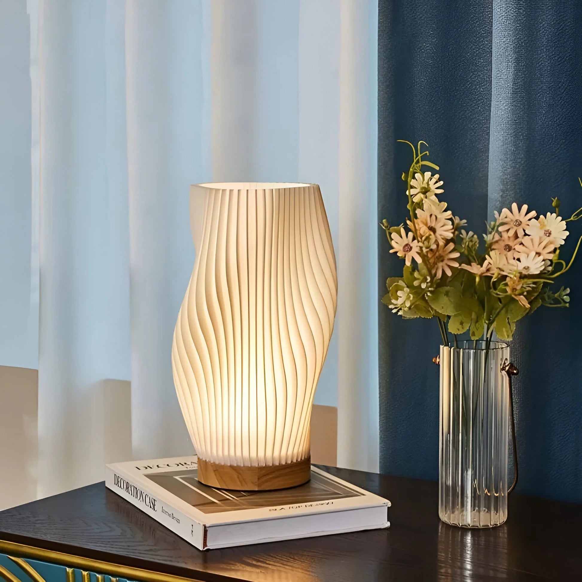 LumiHaven – ściemnialna lampa stołowa sterowana dotykowo 1