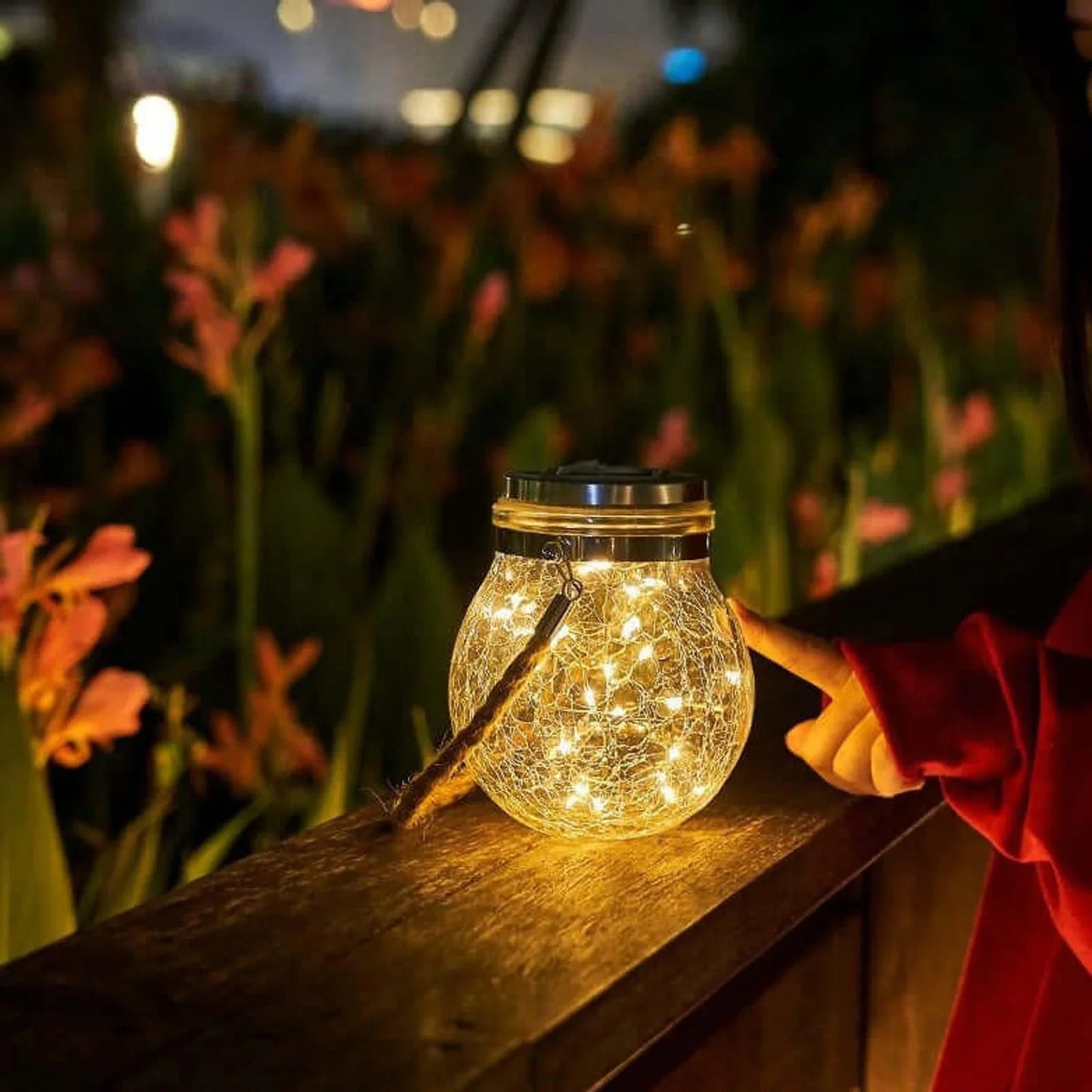 Luminara – Solarna lampa ogrodowa z popękanym szkłem 1