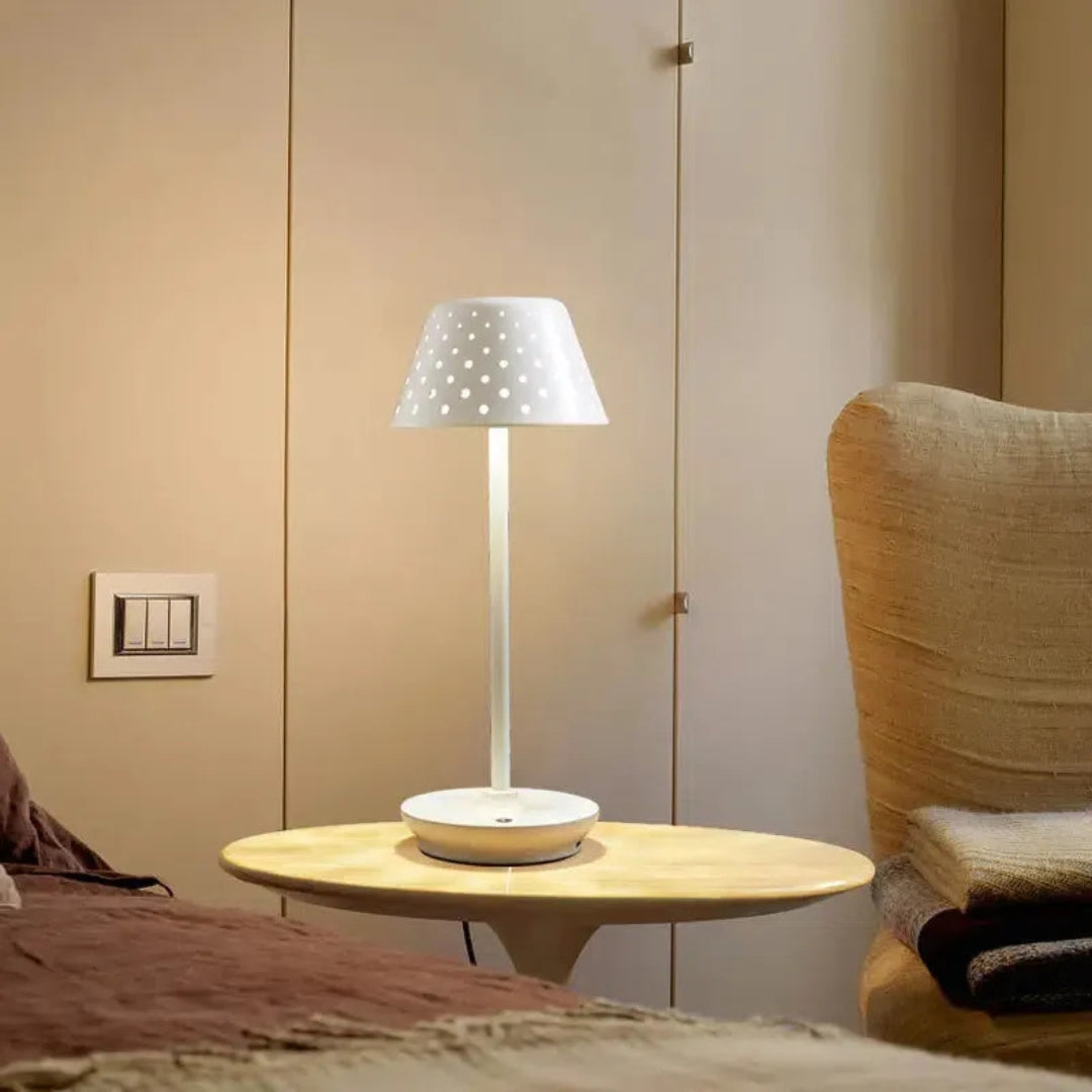 LumoGlow – bezprzewodowa lampa stołowa LED 5
