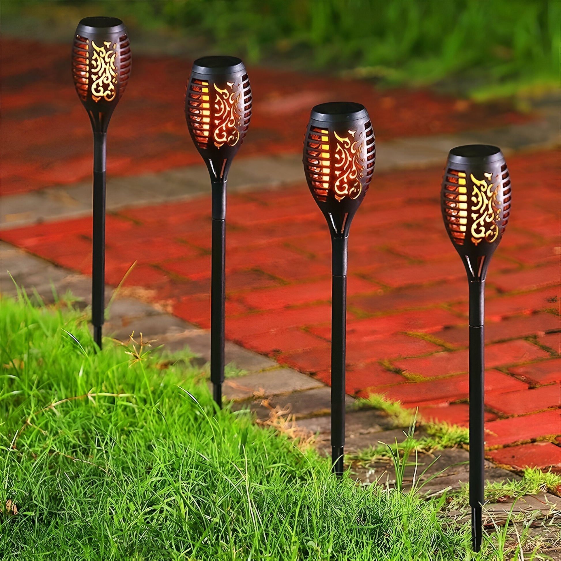 SolarFlame – Zewnętrzna lampa ogrodowa z płomieniem solarnym 3