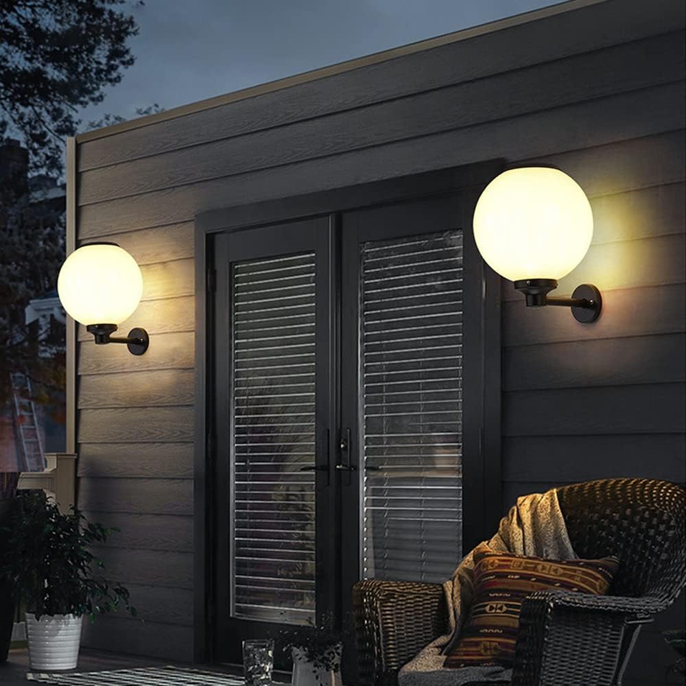 SunAura – Zewnętrzna lampa ogrodowa zasilana energią słoneczną 0